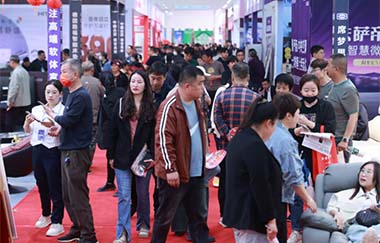 德州家装展会现场展商云集推出优惠吸引观众